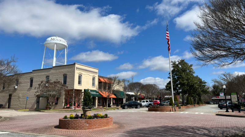 Pine Mountain Downtown